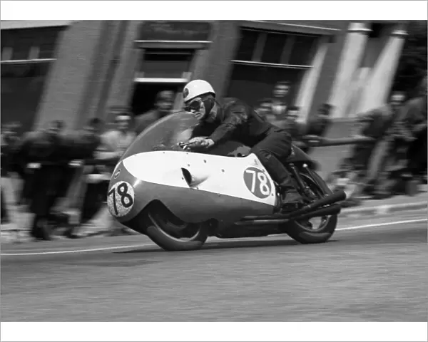 Bob McIntyre (Gilera) 1957 Senior TT