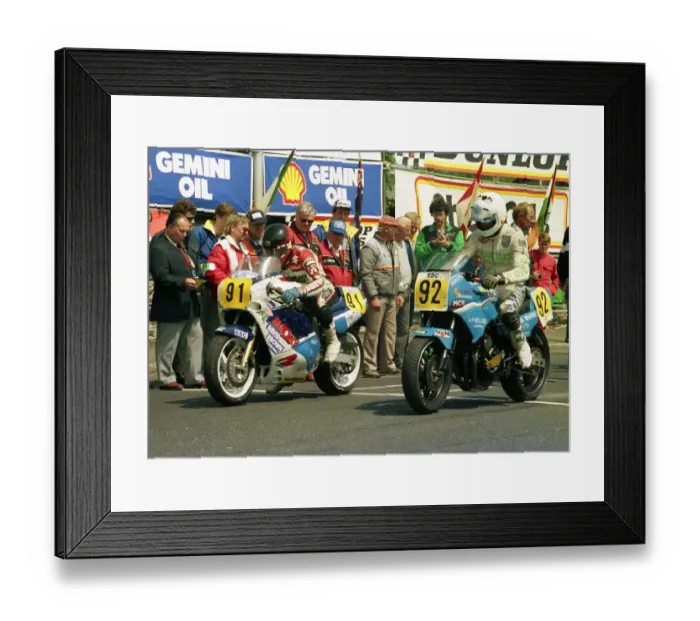 Framed Print : Robert Holden (Suzuki) and Pete Boast (Yamaha) 1988 Senior TT Framed Print : Robert Holden (Suzuki) and Pete Boast (Yamaha) 1988 Senior TT