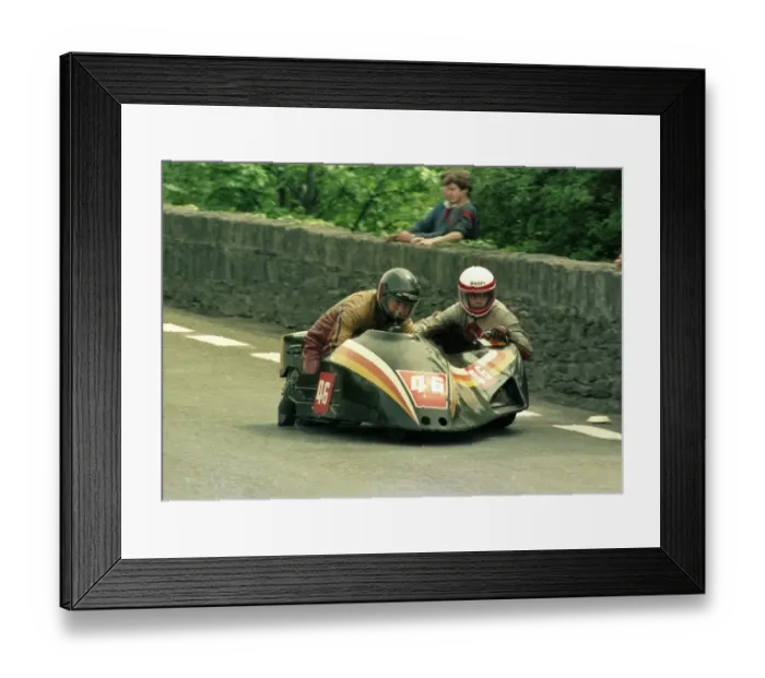 Framed Print : John Hartell & Tony Newsholme (Windle) 1986 Sidecar TT Framed Print : John Hartell & Tony Newsholme (Windle) 1986 Sidecar TT