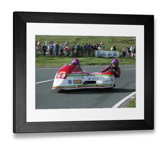 Framed Print : Greg Lambert & Carl Kirwin (Shelbourne Yamaha) 1993 Sidecar TT
