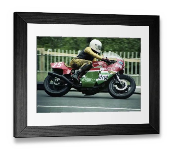 Framed Print : Ernie Coates (Ducati) 1980 Formula One TT