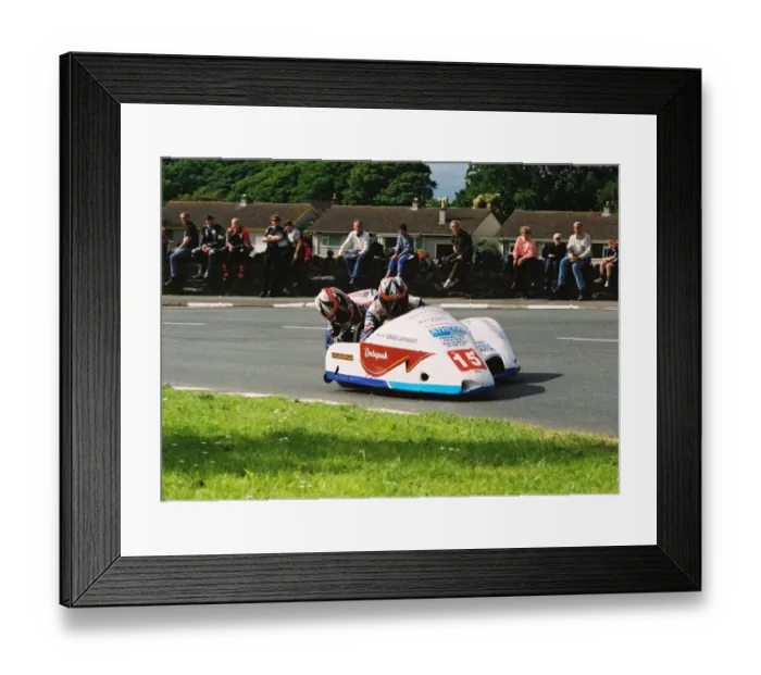 Framed Print : Greg Lambert & Ivan Murray (DMR Lambert Honda) 2004 Sidecar TT