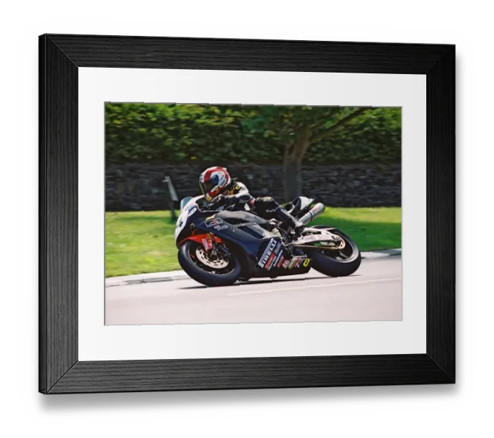 Framed Print : Jun Maeda (Honda) 2004 Formula One TT Framed Print : Jun Maeda (Honda) 2004 Formula One TT