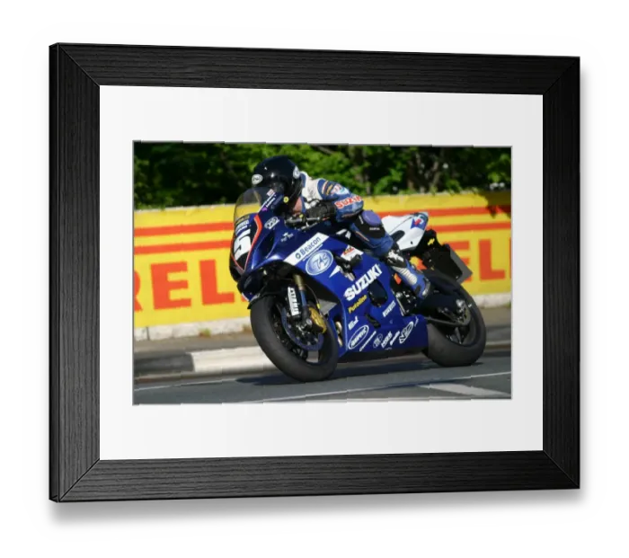 Framed Print : Bruce Anstey (Suzuki) 2004 Production 600 TT Framed Print : Bruce Anstey (Suzuki) 2004 Production 600 TT