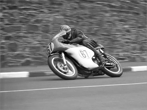John Jacques (Norton) 1963 Senior Manx Grand Prix