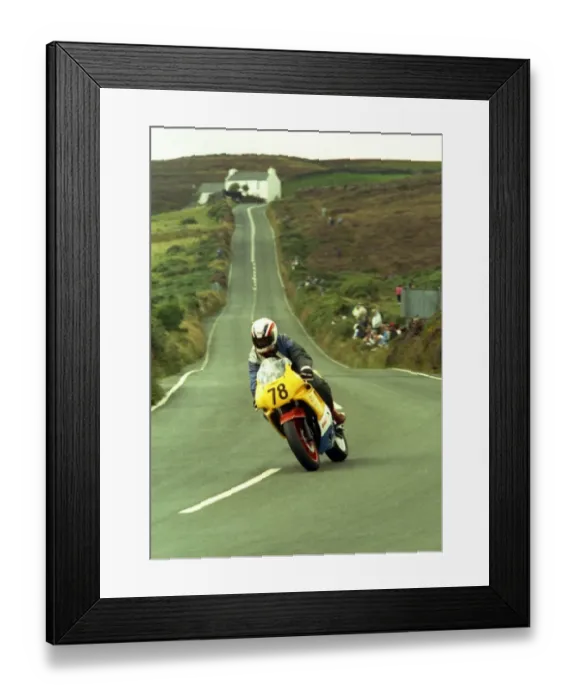 Framed Print : Paul Catterall (Honda) 1993 Senior Manx Grand Prix Framed Print : Paul Catterall (Honda) 1993 Senior Manx Grand Prix