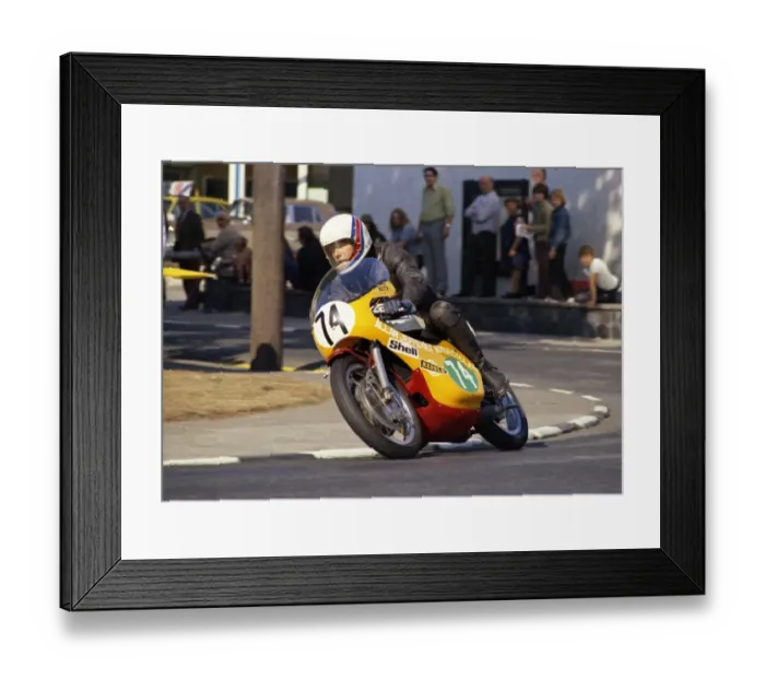 Framed Print : Nick Jefferies (Yamaha) 1975 Lightweight Manx Grand Prix Framed Print : Nick Jefferies (Yamaha) 1975 Lightweight Manx Grand Prix