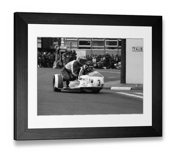 Framed Print : Rolf Steinhausen & Wolfgang Kalauch (Busch Konig) 1977 Sidecar TT Framed Print : Rolf Steinhausen & Wolfgang Kalauch (Busch Konig) 1977 Sidecar TT
