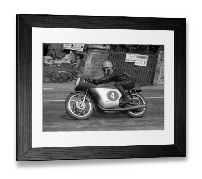 Framed Print : Luigi Taveri (MV) 1960 Lightweight TT Framed Print : Luigi Taveri (MV) 1960 Lightweight TT