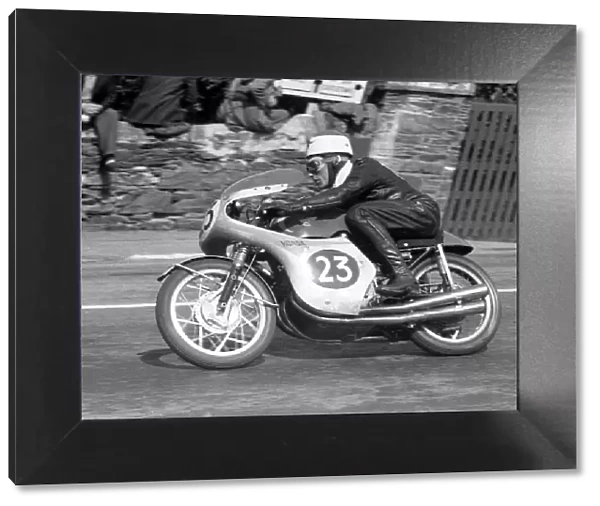 Tom Phillis (Honda) 1960 Lightweight TT
