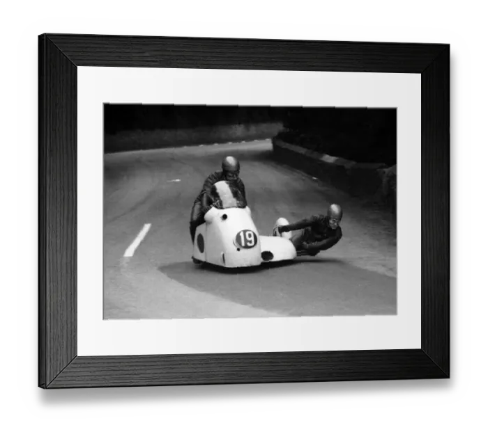 Framed Print : Len Taylor & John Kimberley (Norton) 1960 Sidecar TT Framed Print : Len Taylor & John Kimberley (Norton) 1960 Sidecar TT