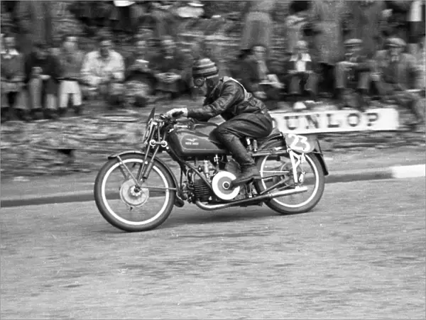 Manliff Barrington (Guzzi) 1947 Lightweight TT