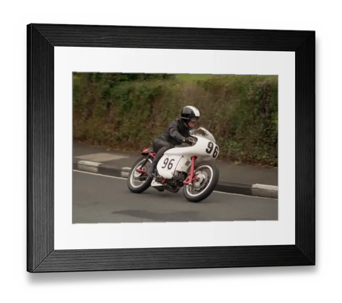 Framed Print : Arthur Wheeler (Guzzi) 1987 Lightweight Classic Manx Grand Prix Framed Print : Arthur Wheeler (Guzzi) 1987 Lightweight Classic Manx Grand Prix