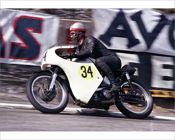 Billie Nelson (Norton) 1966 Senior TT