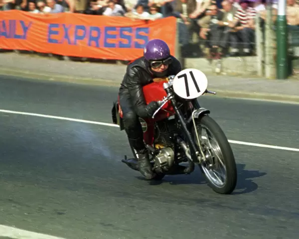 Roger Corbett (Cotton) 1970 Production 250 TT