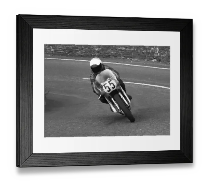 Framed Print : Dave Hughes (Yamaha) 1980 Senior TT Framed Print : Dave Hughes (Yamaha) 1980 Senior TT