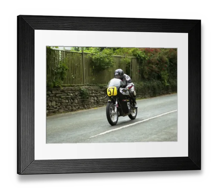 Framed Print : Roger Cramp (MRD Metisse) 2003 Senior Classic Manx Grand Prix Framed Print : Roger Cramp (MRD Metisse) 2003 Senior Classic Manx Grand Prix