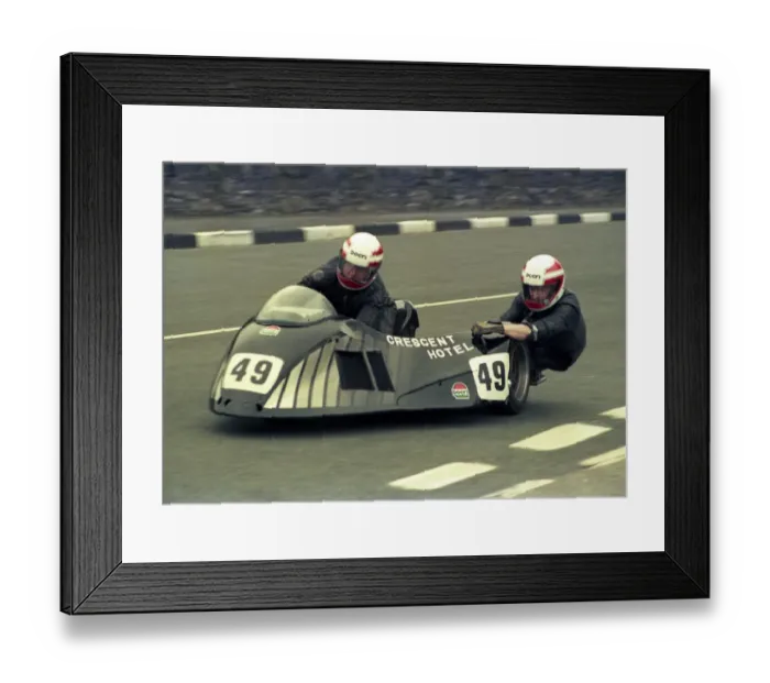 Framed Print : Keith Griffin and Peter Cain (Suzuki) 1986 Sidecar TT Framed Print : Keith Griffin and Peter Cain (Suzuki) 1986 Sidecar TT