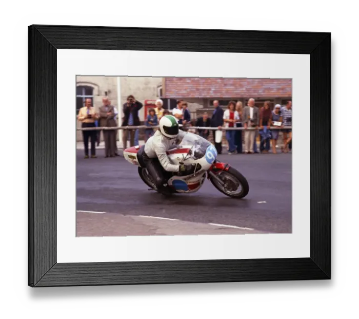 Framed Print : Ronnie Russell (Yamaha) 1975 Junior Manx Grand Prix Framed Print : Ronnie Russell (Yamaha) 1975 Junior Manx Grand Prix