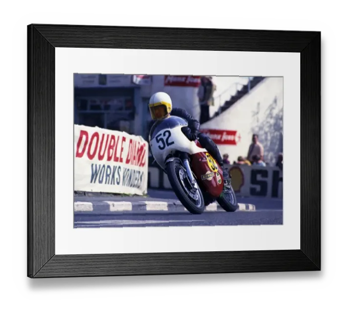 Framed Print : Bob Hirst (Matchless) 1973 Senior Manx Grand Prix Framed Print : Bob Hirst (Matchless) 1973 Senior Manx Grand Prix