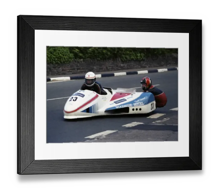 Framed Print : Ian Pugh & David Samuel (Yamaha) 1989 Sidecar TT Framed Print : Ian Pugh & David Samuel (Yamaha) 1989 Sidecar TT