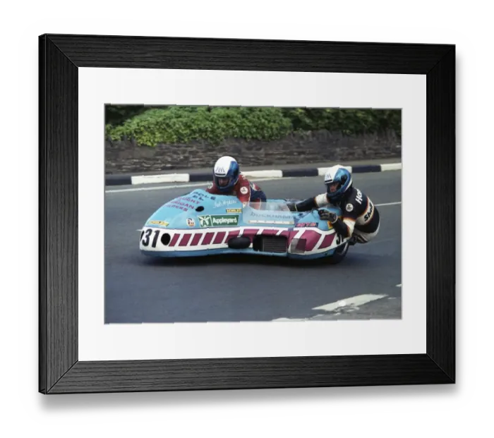 Framed Print : Bill Davies & Rab Hopkins (Yamaha) 1989 Sidecar TT Framed Print : Bill Davies & Rab Hopkins (Yamaha) 1989 Sidecar TT