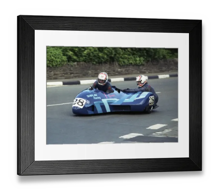 Framed Print : David Low & Janet Low (Jacobs Suzuki) 1989 Sidecar TT Framed Print : David Low & Janet Low (Jacobs Suzuki) 1989 Sidecar TT