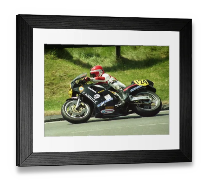 Framed Print : Rory Thomson (Suzuki) 1988 Senior TT Framed Print : Rory Thomson (Suzuki) 1988 Senior TT