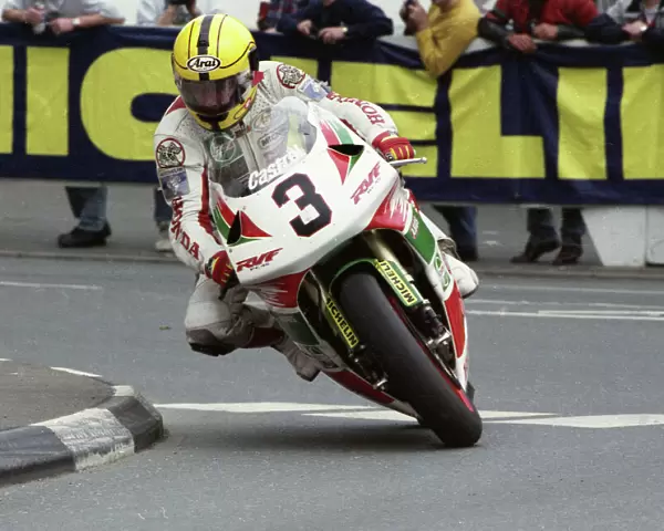 Joey Dunlop (Honda) 1994 Formula One TT