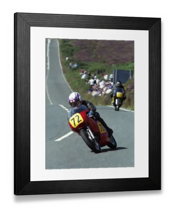 Framed Print : Eric Cheers (Aermacchi) 1993 Senior Classic Manx Grand Prix Framed Print : Eric Cheers (Aermacchi) 1993 Senior Classic Manx Grand Prix