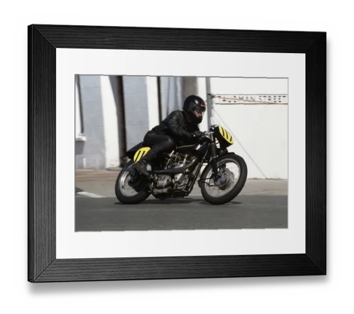 Framed Print : Ian Whitehead (Velocette) 1993 Senior Classic Manx Grand Prix Framed Print : Ian Whitehead (Velocette) 1993 Senior Classic Manx Grand Prix