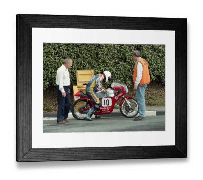 Framed Print : Steve Ruth (Aermacchi) 1996 Junior Classic Manx Grand Prix Framed Print : Steve Ruth (Aermacchi) 1996 Junior Classic Manx Grand Prix