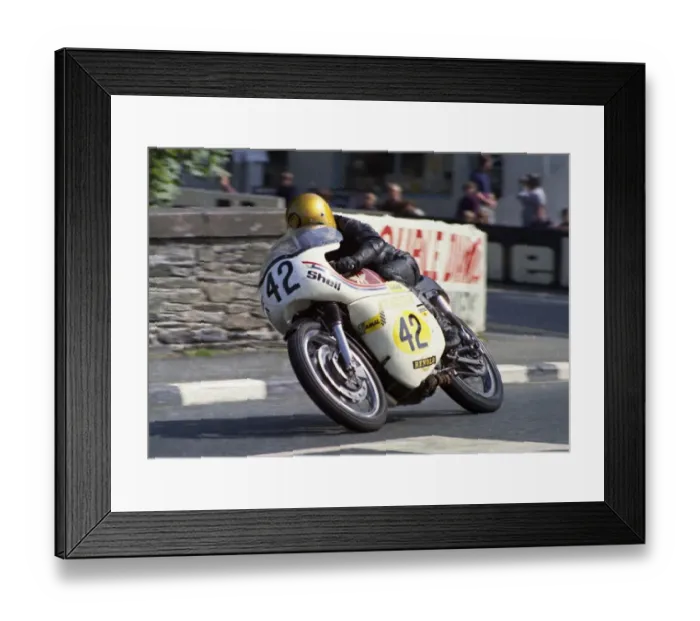 Framed Print : Ronnie Bryant (Lund Matchless) 1973 Senior Manx Grand Prix