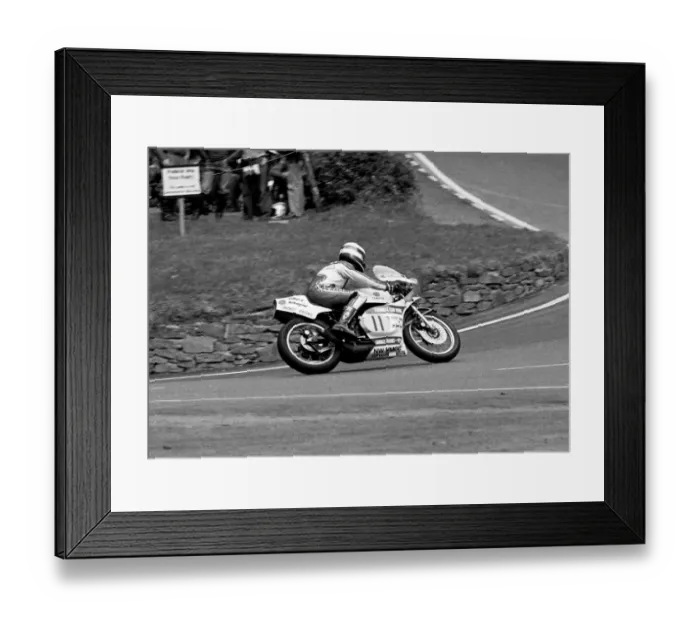 Framed Print : Roger White (Yamaha) 1981 Senior Manx Grand Prix Framed Print : Roger White (Yamaha) 1981 Senior Manx Grand Prix