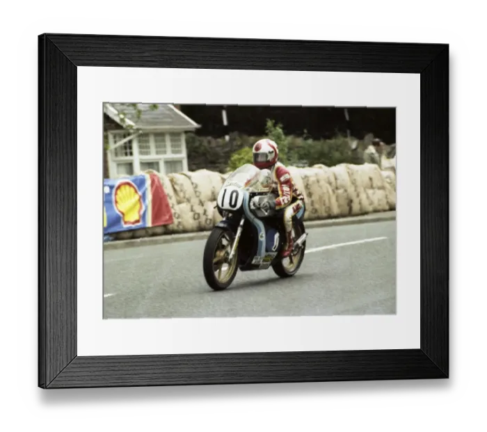 Framed Print : Steve Tonkin (Pratt Yamaha) 1980 Classic TT Framed Print : Steve Tonkin (Pratt Yamaha) 1980 Classic TT