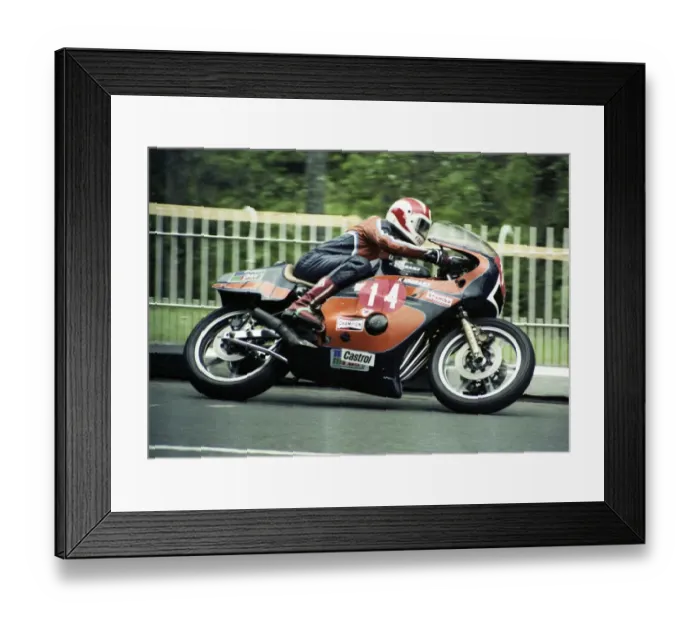 Framed Print : George Fogarty (Kawasaki) 1980 Formula One TT Framed Print : George Fogarty (Kawasaki) 1980 Formula One TT