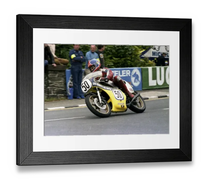 Framed Print : Kenny Blake (Yamaha) 1979 Schweppes Classic TT Framed Print : Kenny Blake (Yamaha) 1979 Schweppes Classic TT