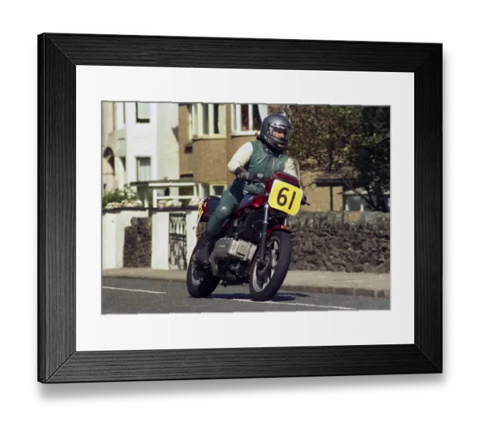 Framed Print : Kidge Elder (BMW) 1987 Senior Manx Grand Prix Framed Print : Kidge Elder (BMW) 1987 Senior Manx Grand Prix