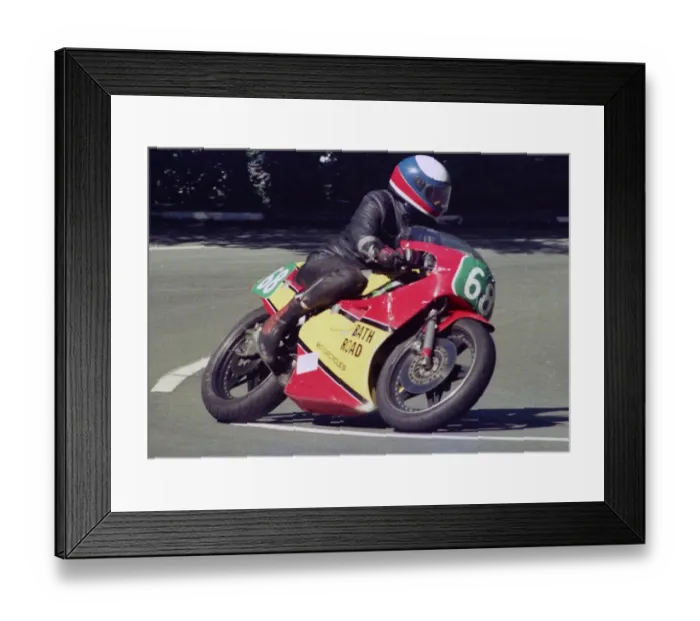 Framed Print : Ken Virgo (Yamaha) 1987 Lightweight Manx Grand Prix Framed Print : Ken Virgo (Yamaha) 1987 Lightweight Manx Grand Prix