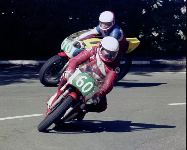 Chris Kneen (Yamaha) 1987 Lightweight Manx Grand Prix