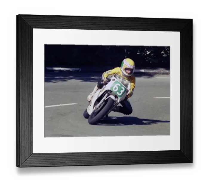 Framed Print : Paul Weston (Yamaha) 1987 Lightweight Manx Grand Prix Framed Print : Paul Weston (Yamaha) 1987 Lightweight Manx Grand Prix
