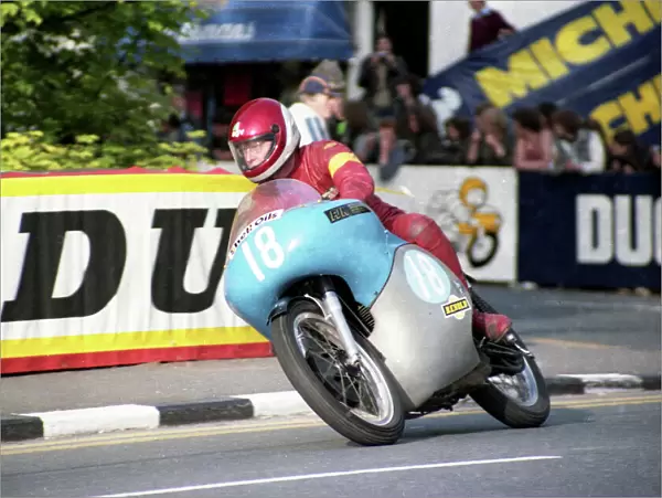 Graham Bentman (Norton) 1984 Classic TT