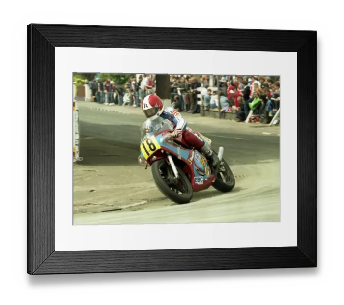 Framed Print : Tony Rutter (Yamaha) 1984 Senior TT Framed Print : Tony Rutter (Yamaha) 1984 Senior TT