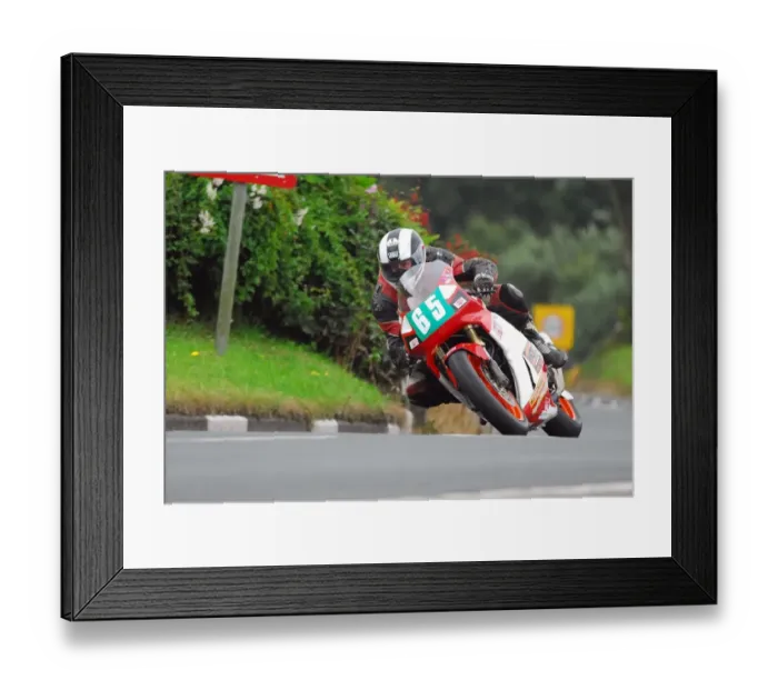 Framed Print : Rikki McGovern (Honda) 2016 Lightweight Manx Grand Prix Framed Print : Rikki McGovern (Honda) 2016 Lightweight Manx Grand Prix
