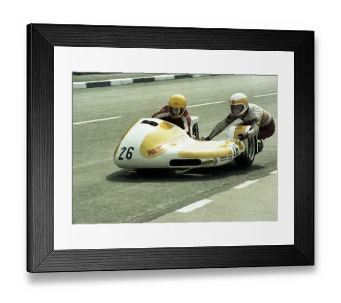 Framed Print : Mick Burcombe & Derek Rumble jnr (Rumble Yamaha) 1980 Sidecar TT