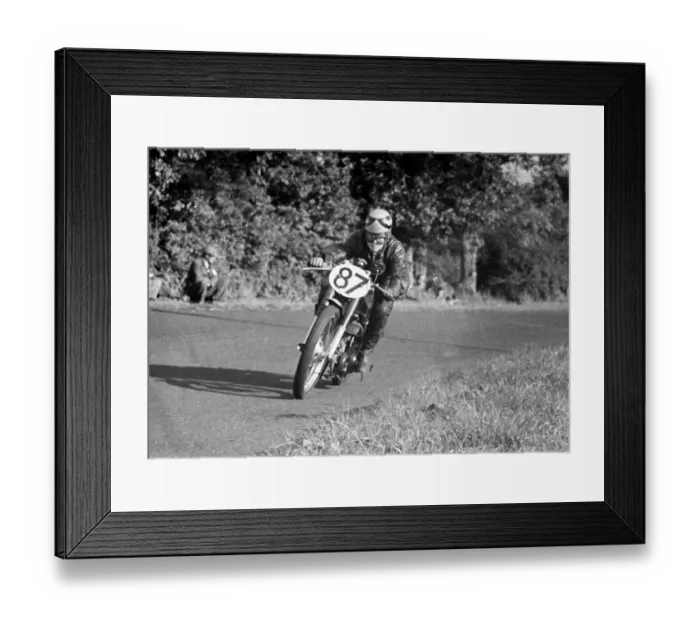 Framed Print : Joe Wood (Norton) 1952 Junior Ulster Grand Prix Framed Print : Joe Wood (Norton) 1952 Junior Ulster Grand Prix