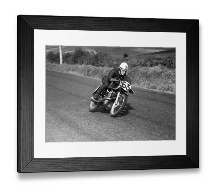 Framed Print : Bob McIntyre (AJS) 1953 Junior Ulster Grand Prix Framed Print : Bob McIntyre (AJS) 1953 Junior Ulster Grand Prix