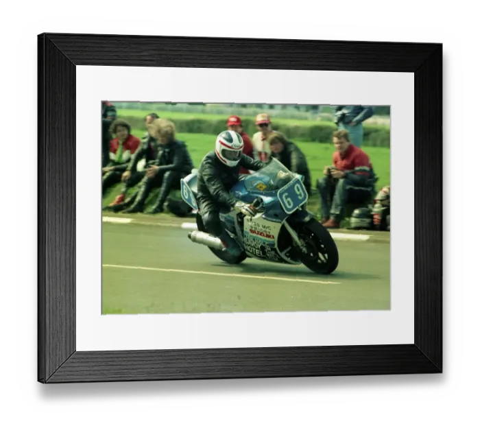 Framed Print : Joey O Driscoll (Suzuki) 1986 Production B TT Framed Print : Joey O Driscoll (Suzuki) 1986 Production B TT