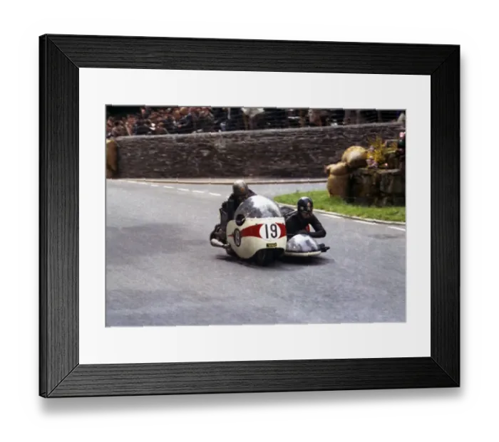 Framed Print : Terry Vinicombe & John Flaxman (BSA) 1965 Sidecar TT Framed Print : Terry Vinicombe & John Flaxman (BSA) 1965 Sidecar TT