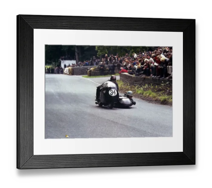 Framed Print : Norman Huntingford & Ray Lindsay (Matchless) 1965 Sidecar TT